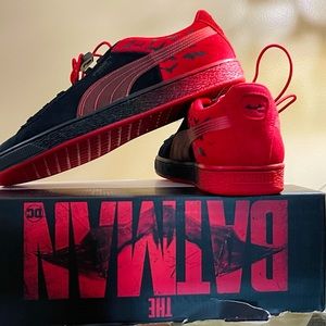puma Batman- suede classic batman, size 10.5
